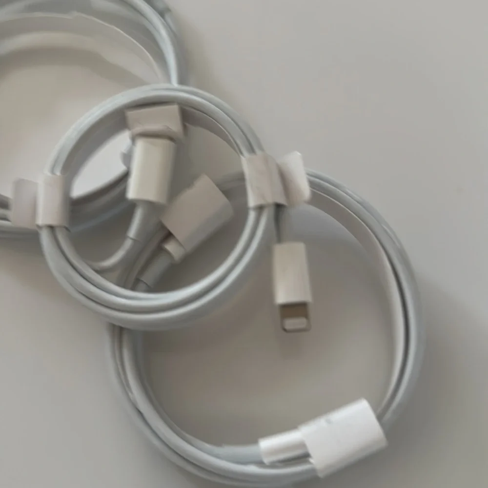 Apple USB-C 1m Lightening Charging Cables (3) NWOT
